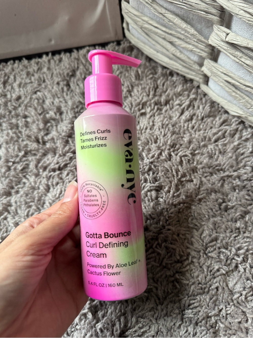 Eva nyc Gotta Bounce Curl Defining Cream - Pink-95% left